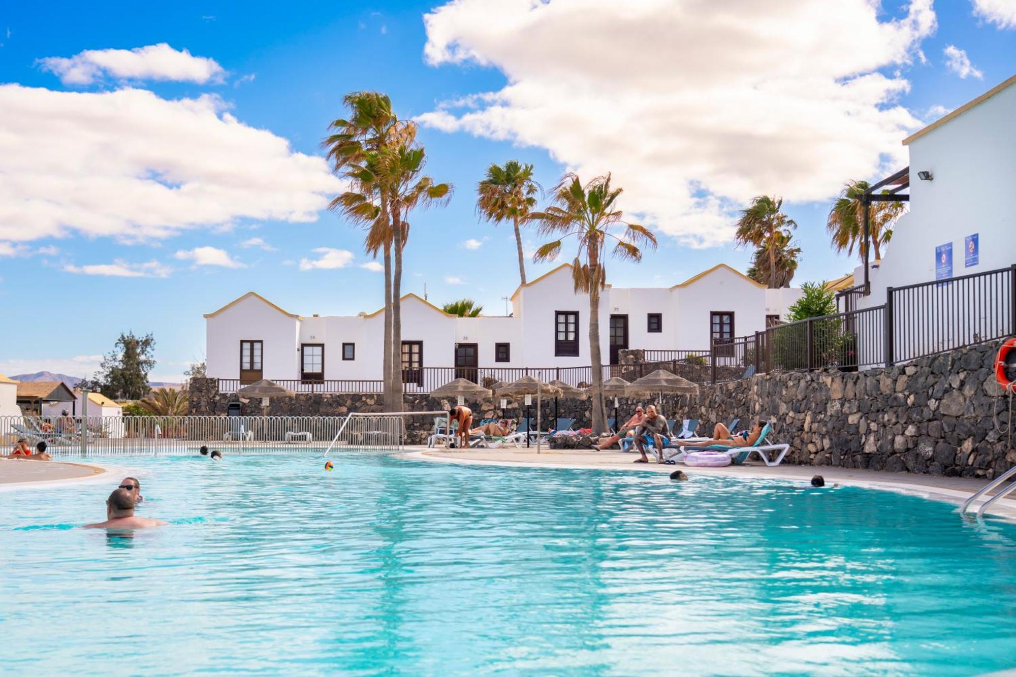 Hotel Elite Fuerteventura By Ecr Caleta de Fuste Exterior foto