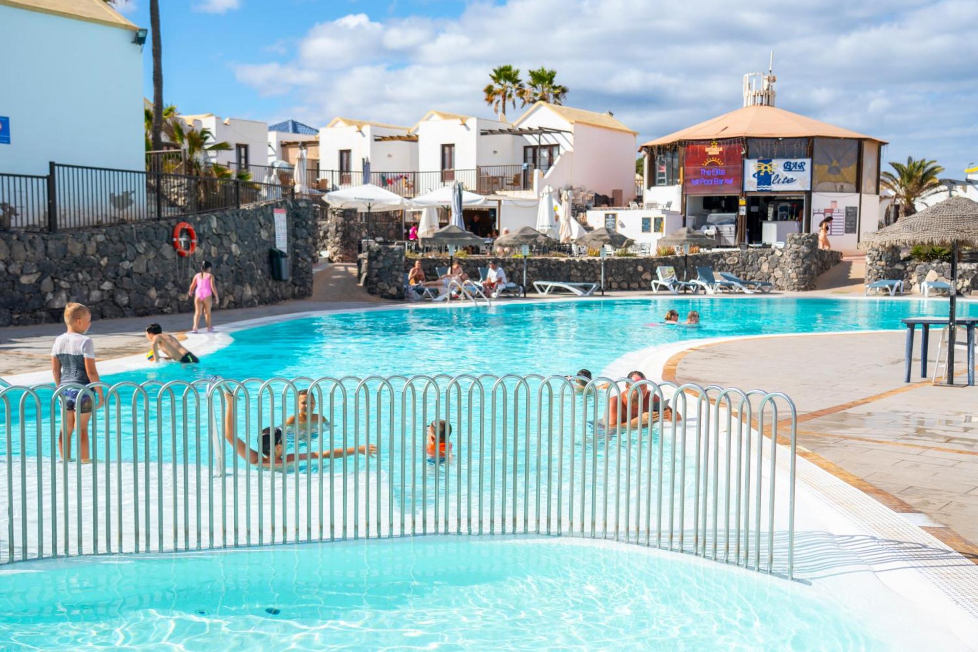 Hotel Elite Fuerteventura By Ecr Caleta de Fuste Exterior foto